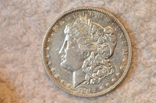 1895-O.  EF/XF  MORGAN DOLLAR