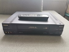 Toshiba V-726G VHS  Hi-Fi Stereo Videorecorder .Top zustand!