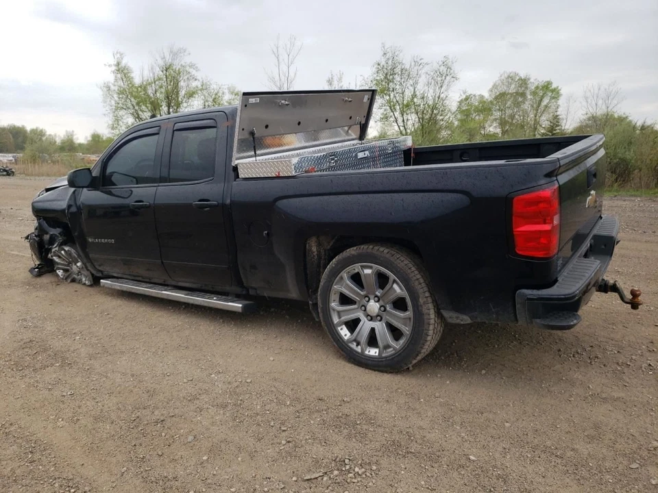 Chevrolet Silverado 1500 2017 regulador de ventana trasera derecha usado 3563143 Foto 2 de 4