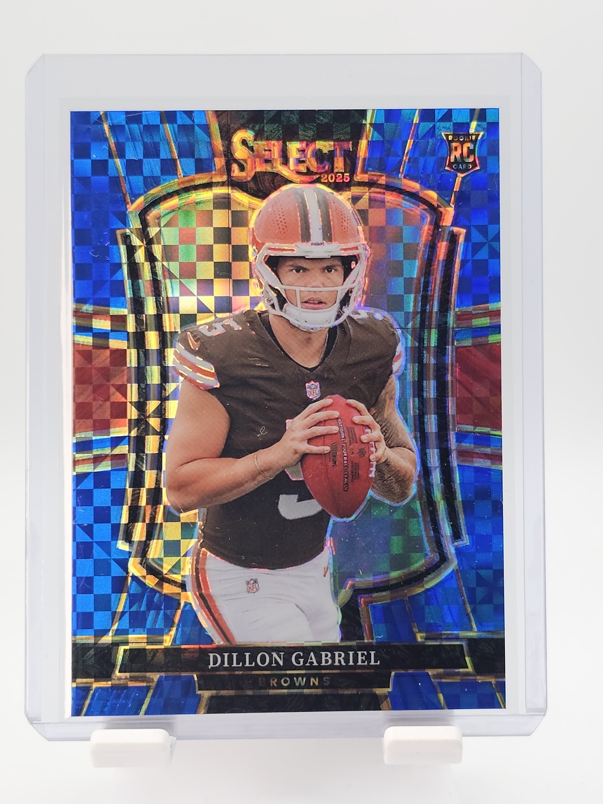 DILLON GABRIEL 2025 SELECT PREMIER LEVEL ROOKIE RC BLUE PRIZM BROWNS /175 Q1557