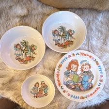 The Bobbs-Merrill Raggedy Ann Andy Baby Bowls Plate Set, White Multicolor