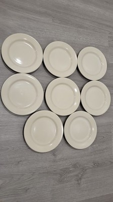 World Tableware ULTIMA#PWC-13 Off- White 6 5/8'' Plates Set of 8