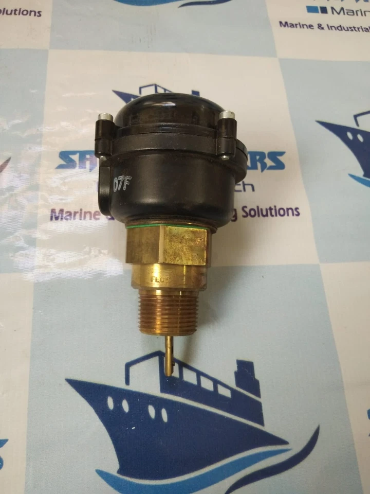 McDonnell & Miller Series FS8-W Liquid Flow Switch - Image 3 of 4