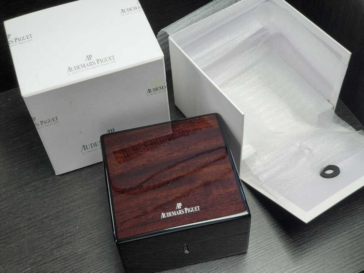 Audemars Piguet Wood Watch & Jewelry Box with Outer Box | eBay Audemars Piguet Wood Watch & Jewelry Box with Outer Box | eBay