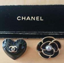 Chanel 2023 Christmas Limited Ribbon  Charms of Camellia or Heart Holiday Rare