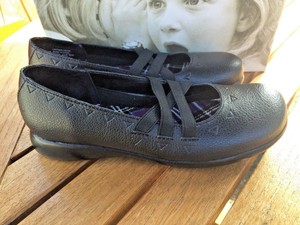 School Shoes Nina Girls Black Leather Slip On Youth Girls Size 2 Sale Ebay School Shoes Nina Girls Black Leather Slip On Youth Girls Size 2 Sale Ebay