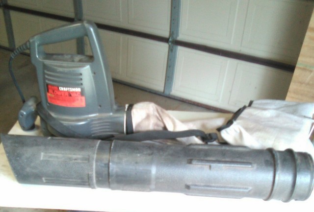 SEARS CRAFTSMAN ELECTRIC BLOWER/VAC 358.798340 INCLUDES BAG AND TUBE