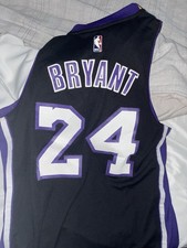 Ultimate Los Angeles Lakers Collector and Super Fan Gift Guide 49