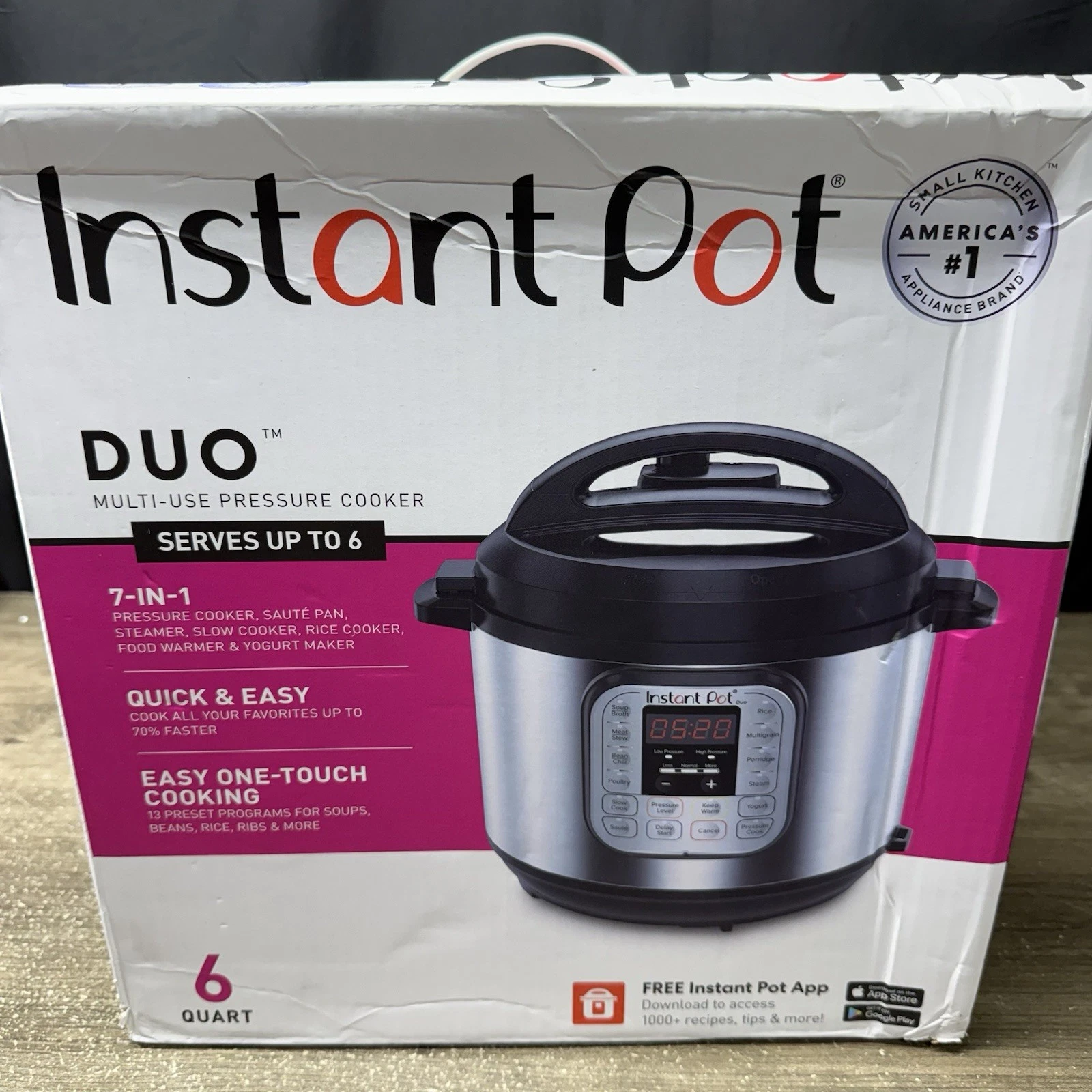 NEW Instant Pot IP-DUO60 6 qt. 7-in1 Electric Pressure Cooker - Black/Silver