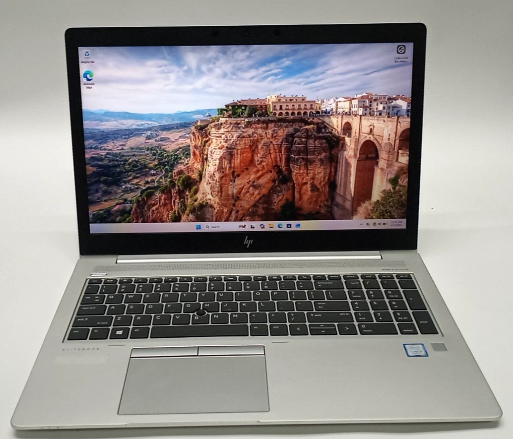 Intel Core i5 8th Gen. 16 GB RAM PC Laptops & Netbooks 256 GB SSD