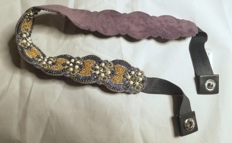 "Cinturón de cintura elegante gris con cuentas con botones a presión tamaño: mediano se adapta a 30""" Foto 2 de 4