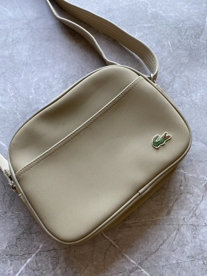 Bandolera bandolera vintage Y2K Lacoste correa ajustable beige OS Foto 3 de 4