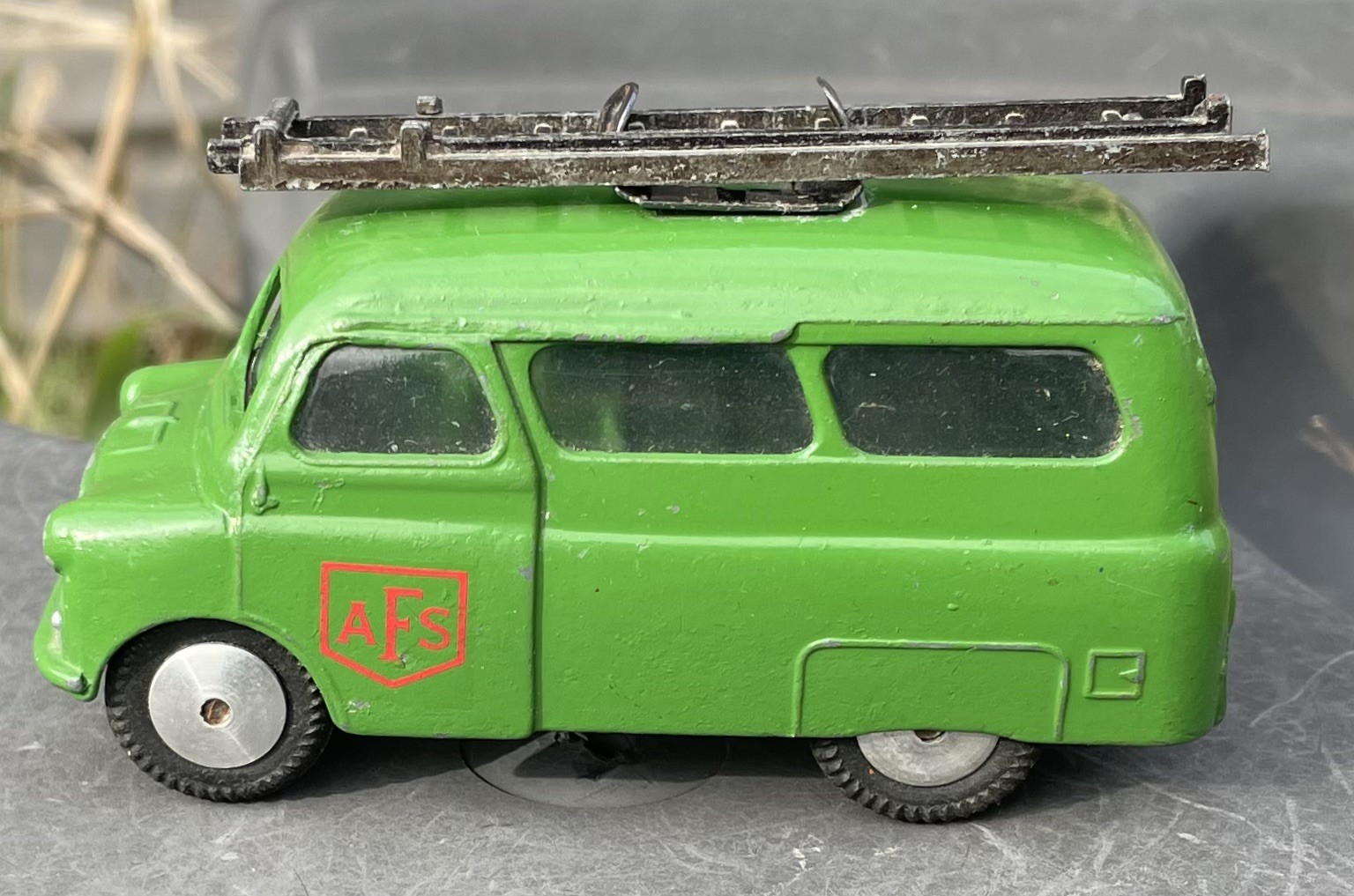Corgi 405, Bedford Utilicon AFS Fire Tender - Free Price Guide
