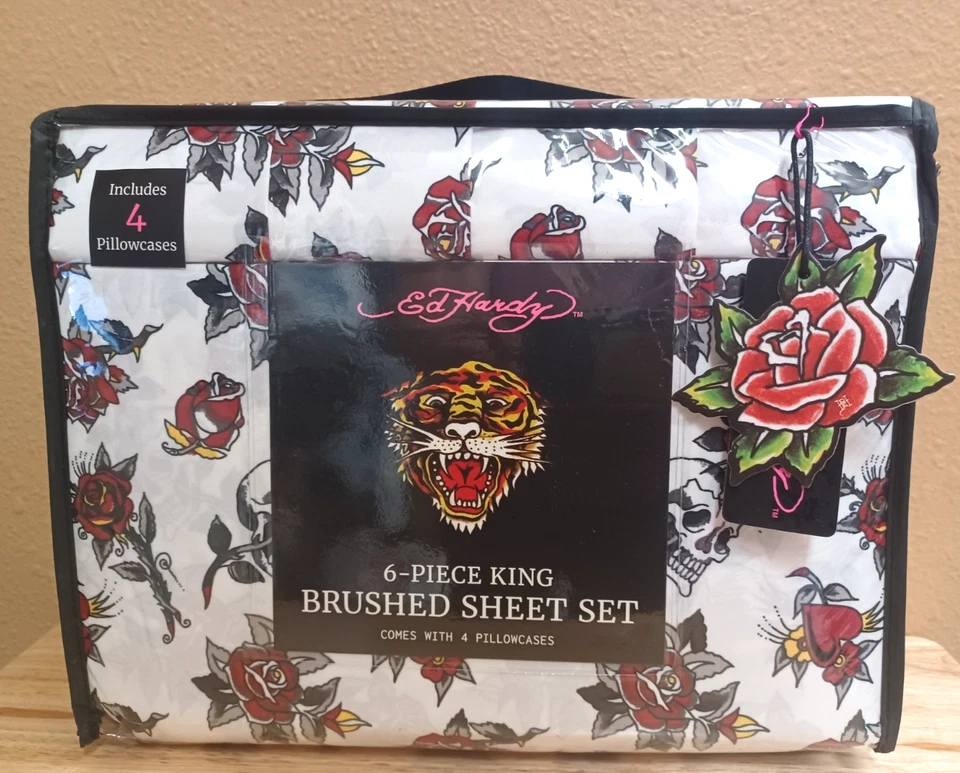 Juego de sábanas Ed Hardy negras/blancas con estampado de calaveras/rosas rojas con 4 fundas de almohada Foto 3 de 3
