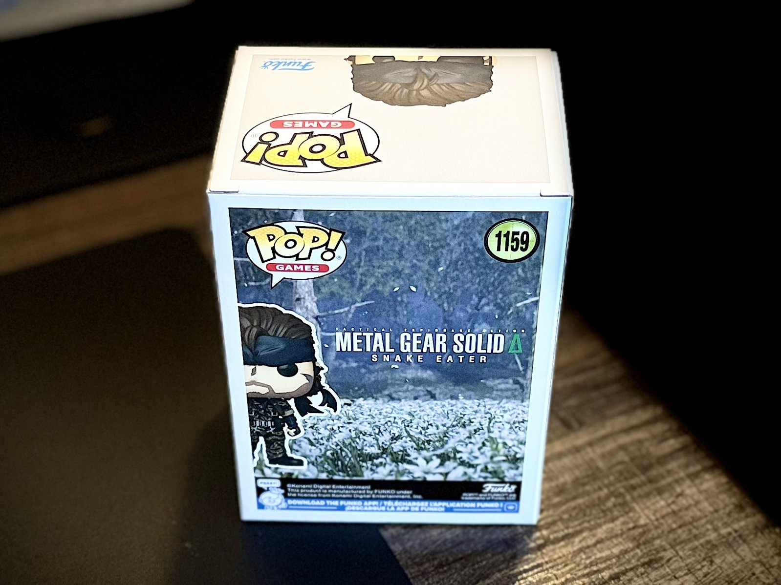 Funko Pop Metal Gear Solid Naked Snake Big Boss #1159 Exclusive w/ Protector 