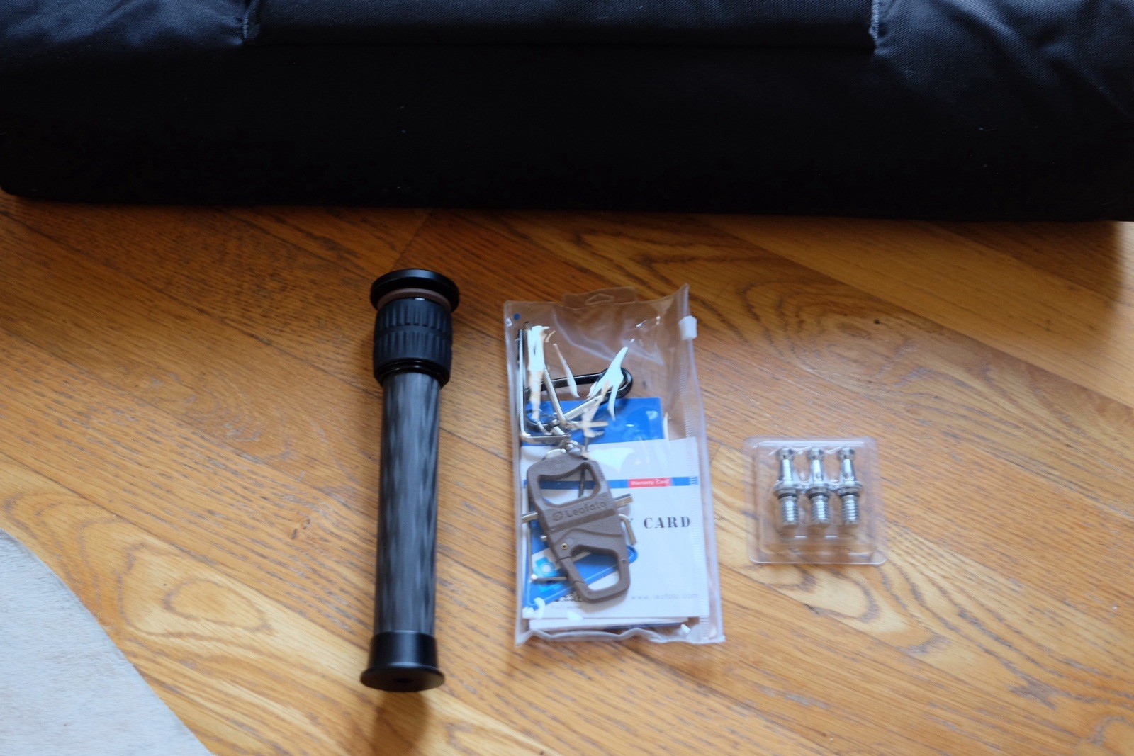 Leofoto LS-324CX & LH-40 Carbon Fiber Tripod And Head