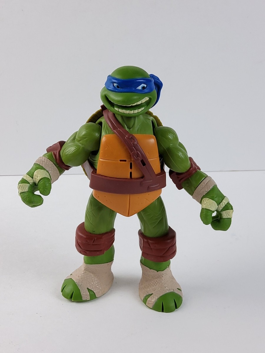TMNT Leonardo Teenage Mutant Ninja Turtles Viacom Action Figure