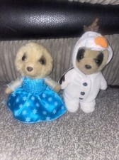 Ayana as Elsa And Oleg as Olaf  Frozen Meerkat / Meercat