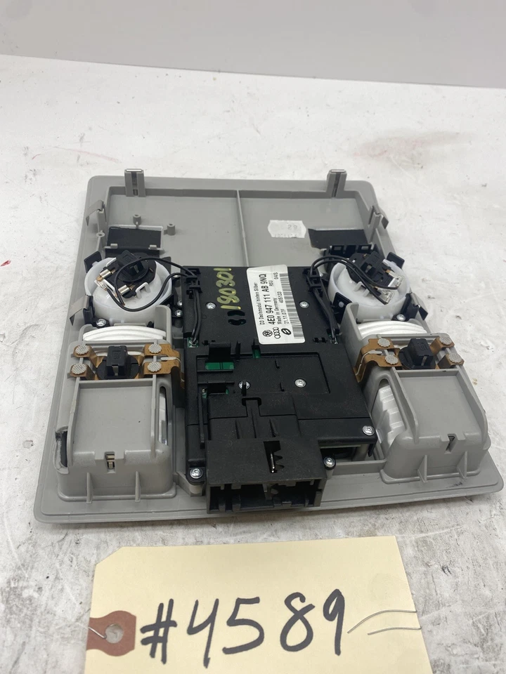 Luz domo lámpara trasera Audi A8 Quattro 2005-2010 4E0947111Ab9Nq Foto 4 de 4