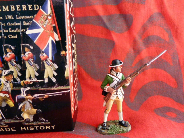 King & Country - America's Revolution - 1776 - AR047 - Standing Ready - Photo 1/3