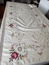 Vintage Red Roses Needlepoint Linen Tablecloth Floral Hand Embroidered. 72 X 126