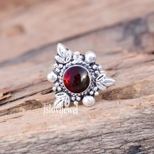 Mozambique Garnet Gemstone 925 Sterling Silver Ring Engagement Gift Jewelry