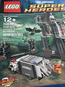 LEGO 10937 Batman Arkham Asylum Breakout 2013 RETIRED BRAND NEW Sealed 1619 pcs