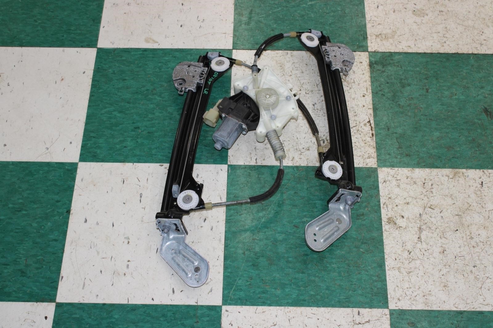 Maserati Ghibli 2014-2021 Rear Left Window regulator