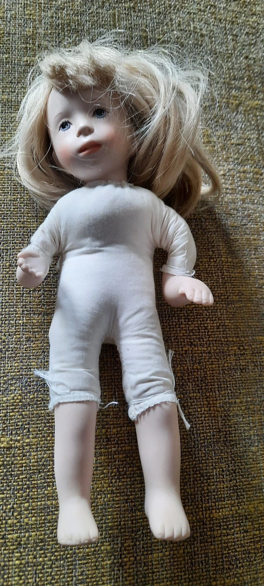 Puppe "Liesel/Sonntag" von Sylvia Natterer, Franklin Mint Heirloom Doll
