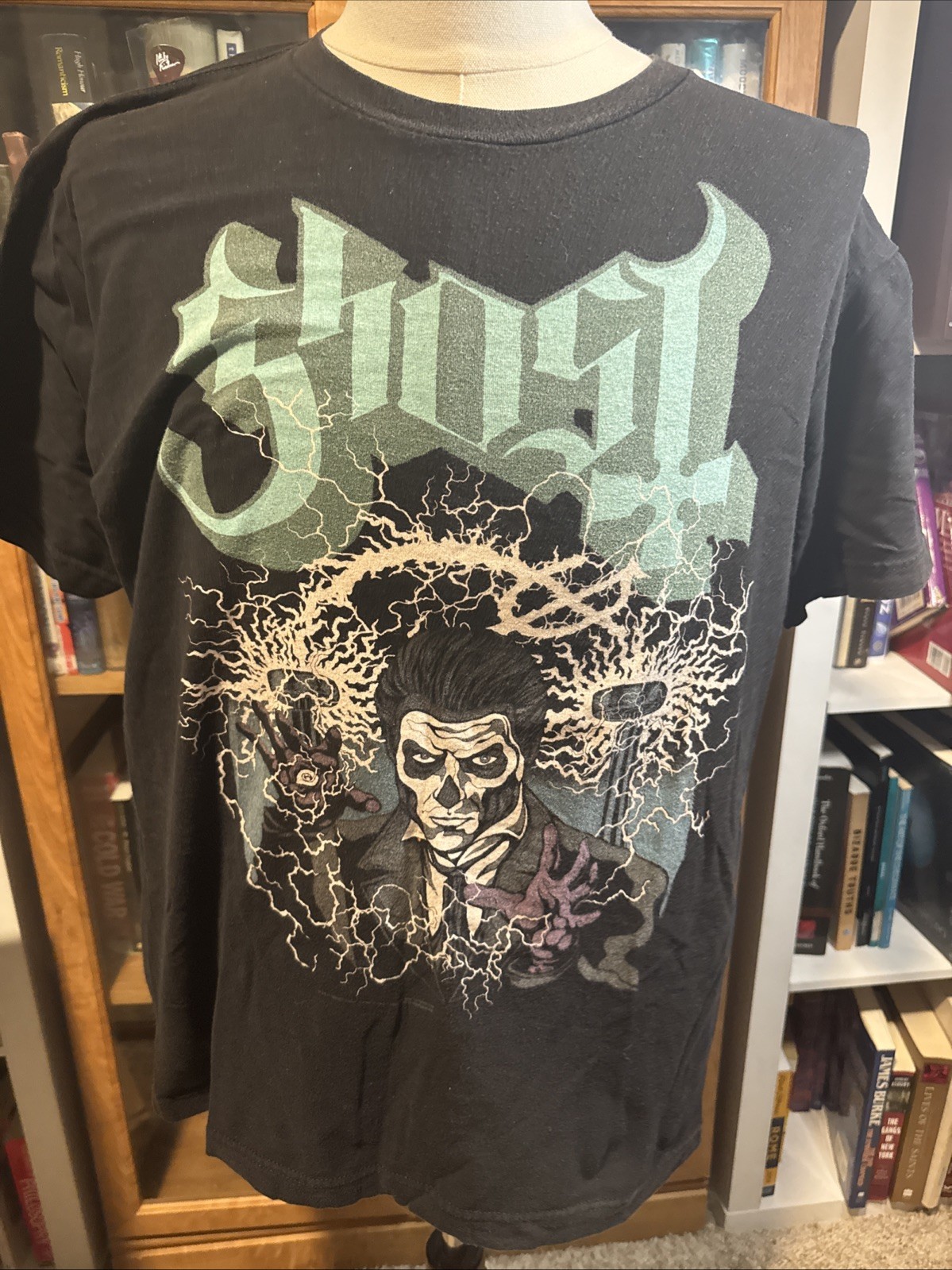 GHOST T-Shirt Adult Large 2017 Heavy Metal Band Rare
