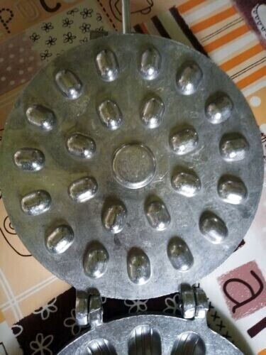 Russian Oreshki Nuts 23 Mold Skillet Cookie Mold Pastry Oreshnitsa 23 wells - Picture 10 of 15