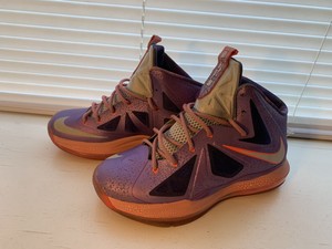 lebron 10 extraterrestrial