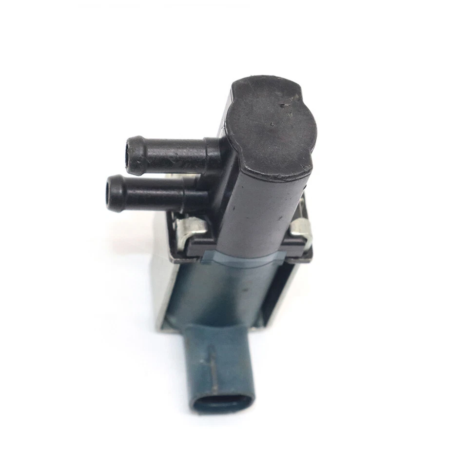 Vapor Canister Purge Valve MR507579 For 01-04 Mitsubishi Montero & Montero Sport - Image 3 of 4