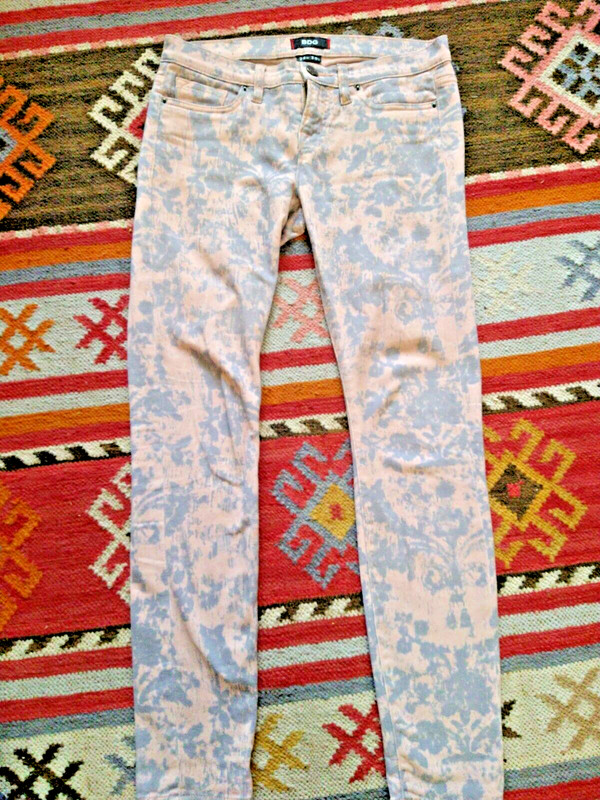 BDG Jeans 26w/30length mauve/grey city-graffiti style 98% cotton designer HTF