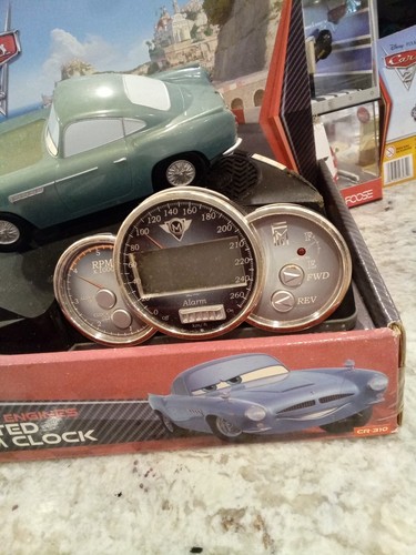 Finn MCCMissile ANIMATED ALARM CLOCK from CARS 2 Disney / Pixar - Picture 3 of 6