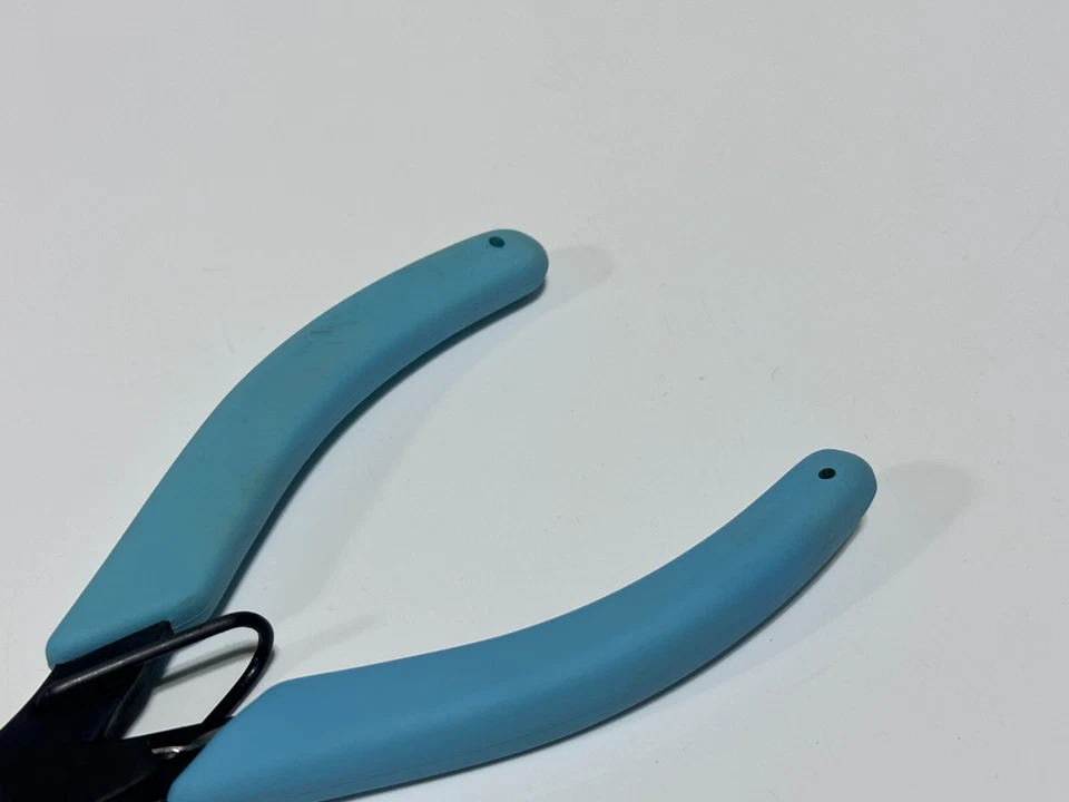 NOS Xcelite Tools USA 134CG ESD Hard Wire Cutter, 5-7/16 Length, Baby Blue Grip - Image 3 of 4