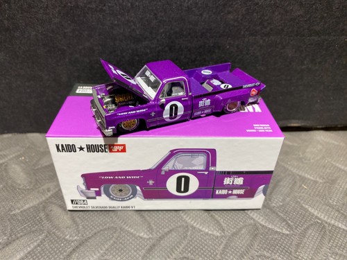 1/64 MINI GT KAIDO HOUSE #84 1983 CHEVROLET SILVERADO DUALLY PURPLE (SEALED) - Picture 2 of 6