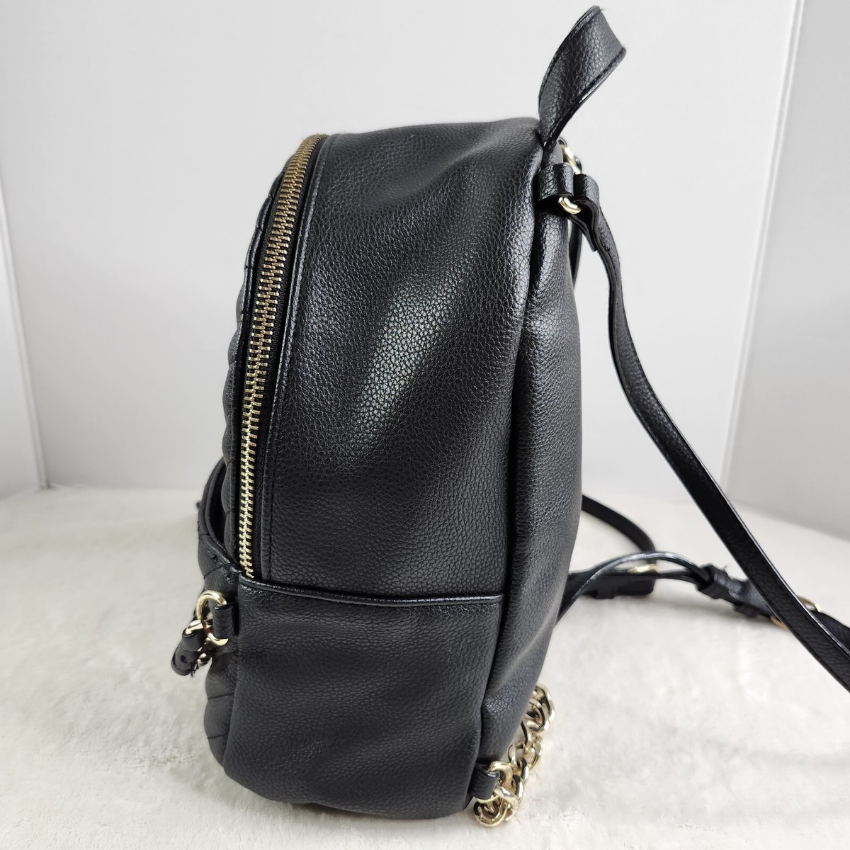 NWT Victoria’s Secret Small Backpack. Quilted black design with gold chains. Vegan leather backpack VICTORIA main image 2