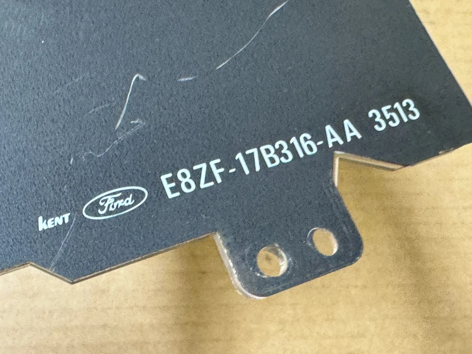 87-89 Ford Mustang 6k tacômetro medidor de cluster painel de instrumentos 2.3 e 4 cilindros - Imagem 2 de 4