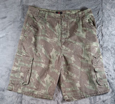 Mens Swiss Cross Camo Gargo Shorts size 36 Outdoor Hiking Utility