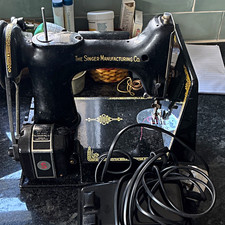 SINGER 221k Electric Portable Sewing Machine with Accessories & Carry Case