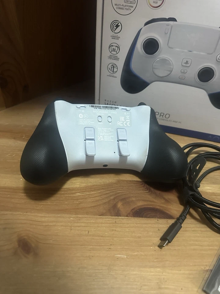 Controller Dualshock PlayStation PS5 e PC - RAZER WOLVERINE V2 PRO - Immagine 4 di 4