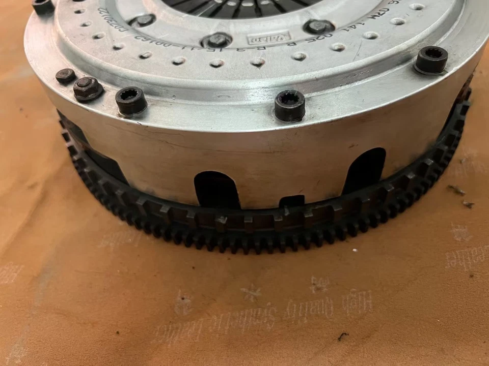 Lamborghini Aventador LP-700, Embrague Transmisión Volante, Usado, P/N 07M105273B Foto 3 de 4