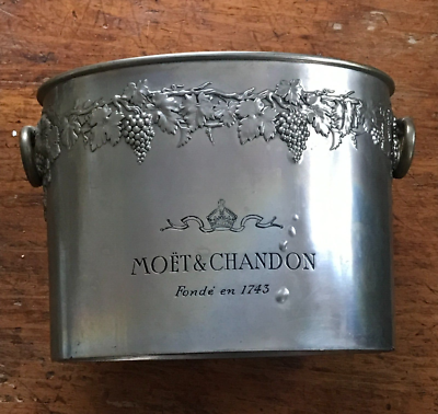 MOET CHANDON Champagne Ice Bucket Oval Vintage Silver Metal Grape
