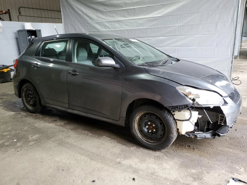 Used Front Right Door Assembly Front fits: 2013 Toyota Matrix R. electric window Foto 4 de 4