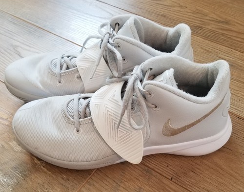 nike kyrie flytrap 11