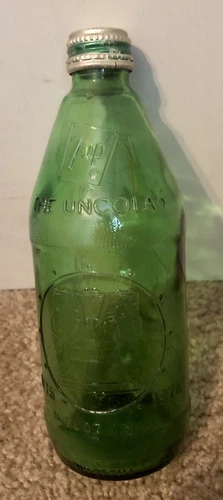 Vintage 1976 Bicentennial 7 UP 16 oz Glass Bottle American Liberty Bell  Rare