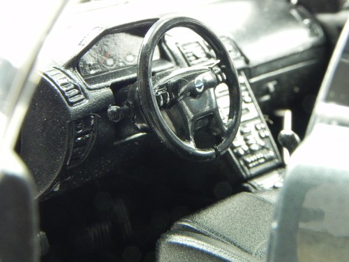 Volvo XC90 greymetallic diecast model car Welly 1/24 - Picture 6 of 7