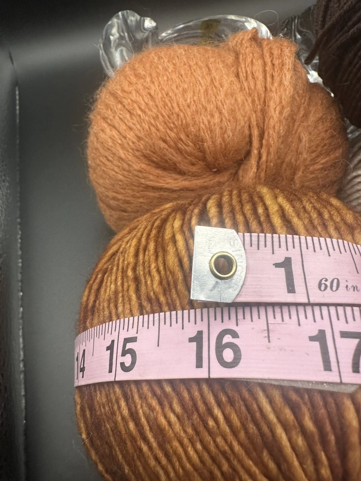 Lot of 5 Yarn NICE Balls Mix Color Zara, K&C Unknown. FALL WINTER COLORS. - product detail image 4