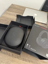 Beats Studio3 Wireless Headphones, Black, Gently Used